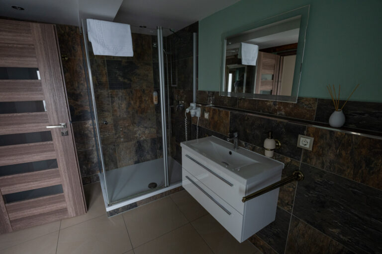 doppelzimmer-klein-schlafschoeningen-004